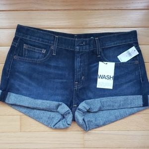 GAP shorts